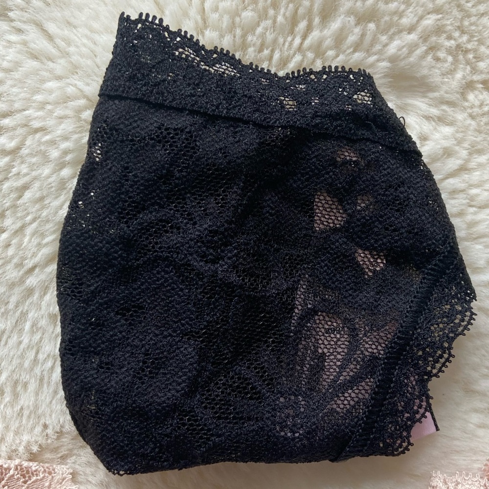 Black floral laced Victoria secret g string